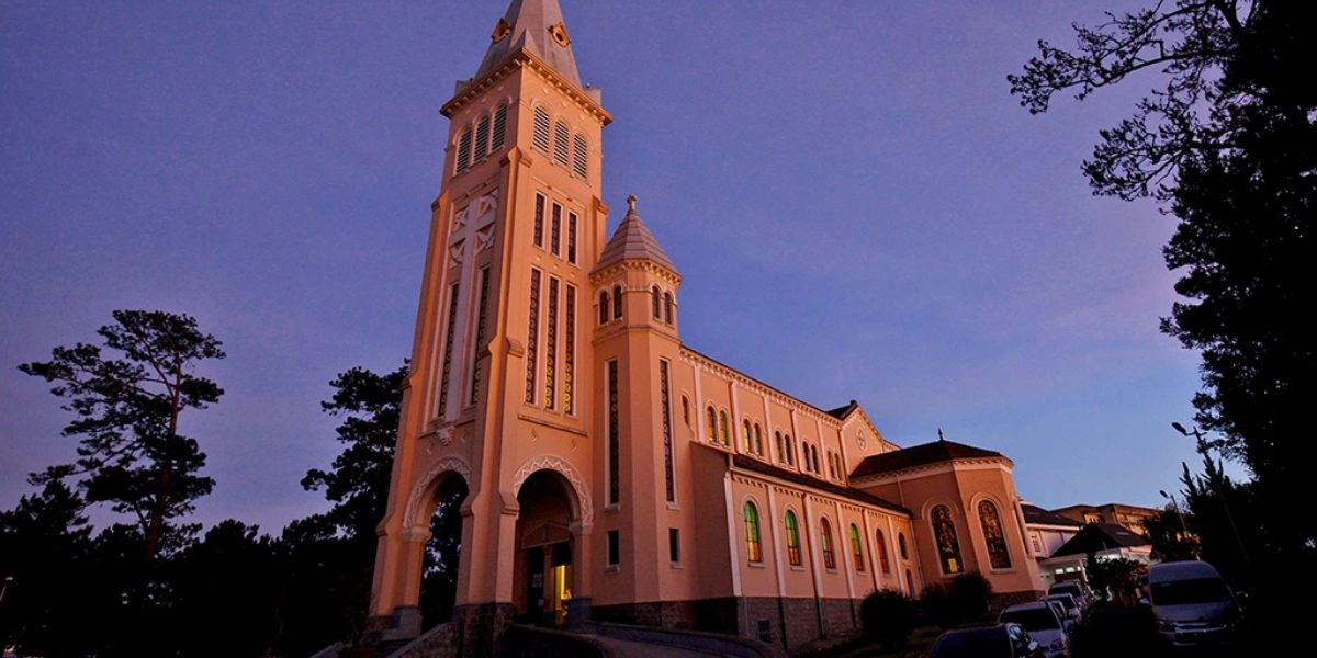 Da Lat Cathedral photo spot