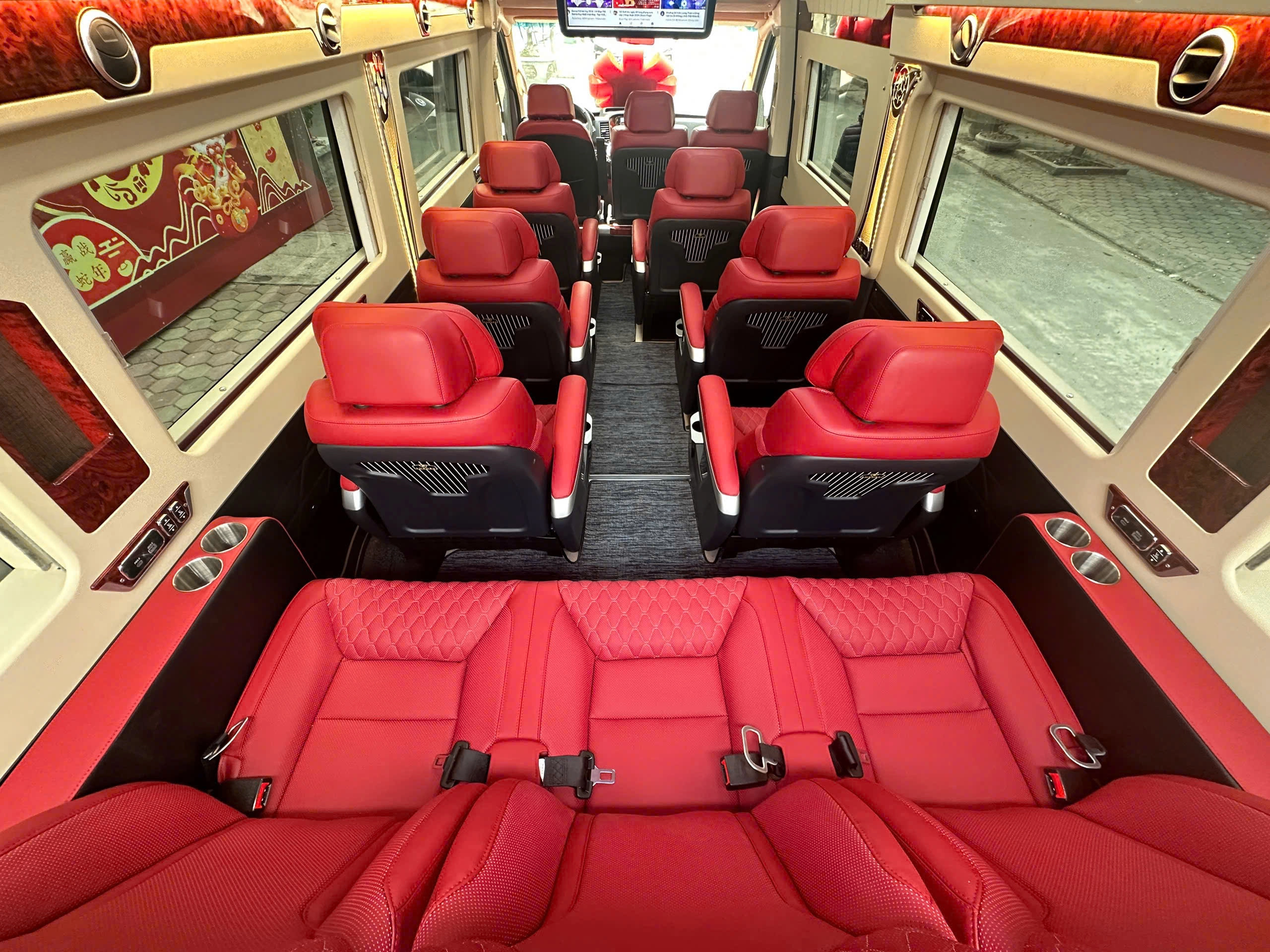 Limousine Shuttle Service Ninh Binh - Ha Long