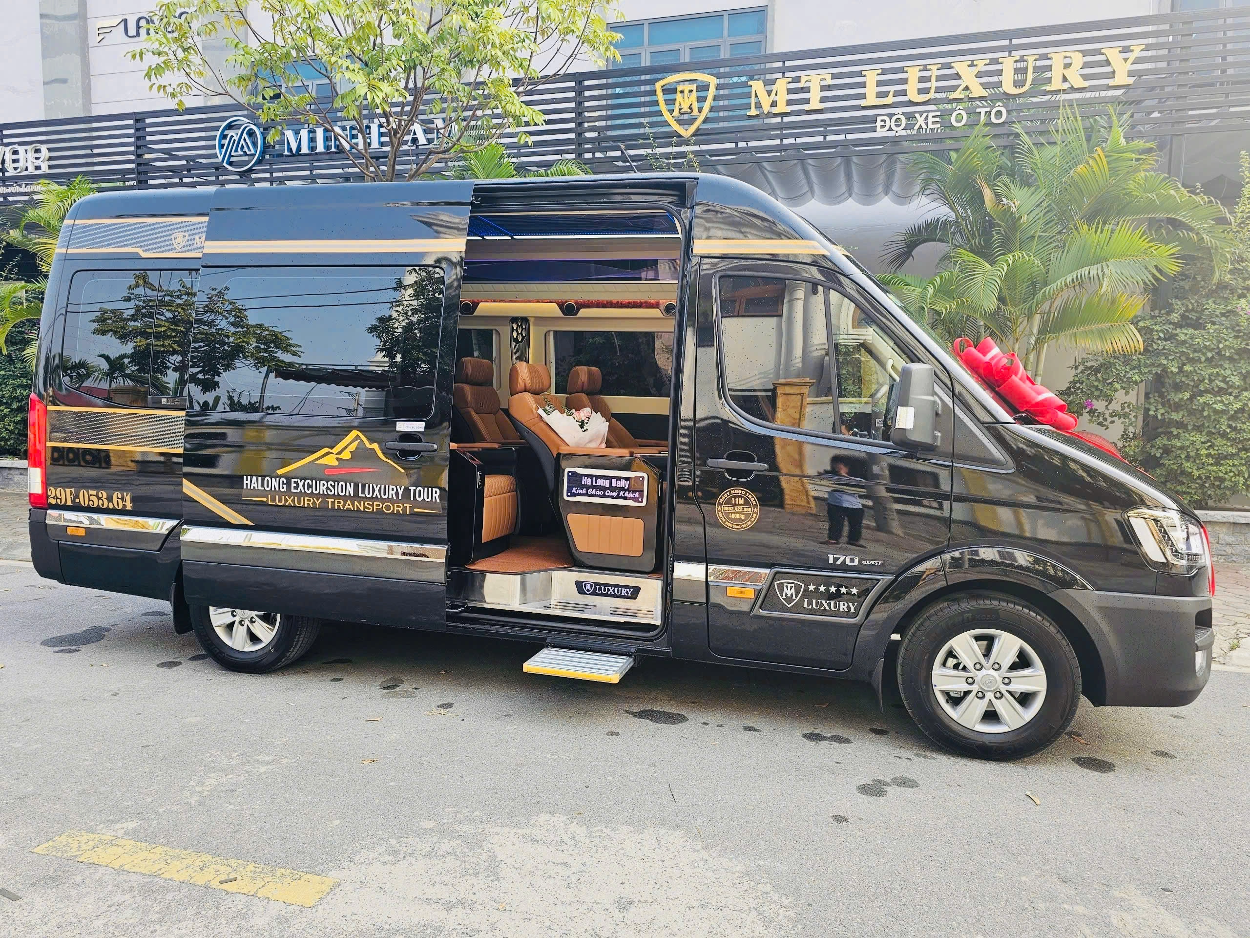Limousine Shuttle Service Ninh Binh - Ha Long