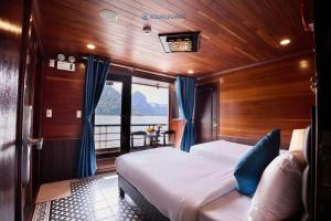 2D1N | Relaxing in Halong Bay with Aqua Elegance 5* | Hạ Long