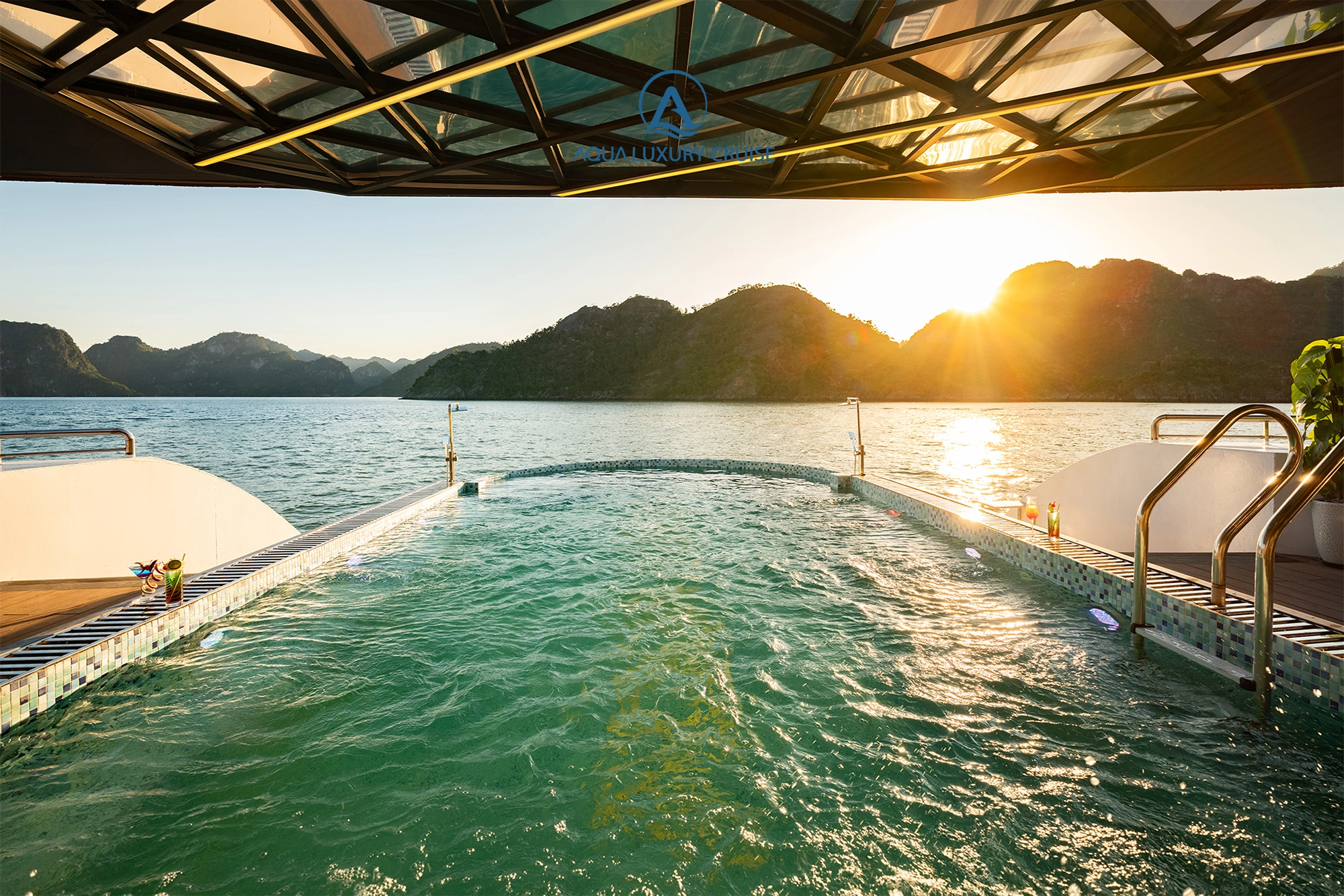 2D1N | Visiting LanHa Bay an Halong Bay with Aqua Luxury 6* | Ha Long