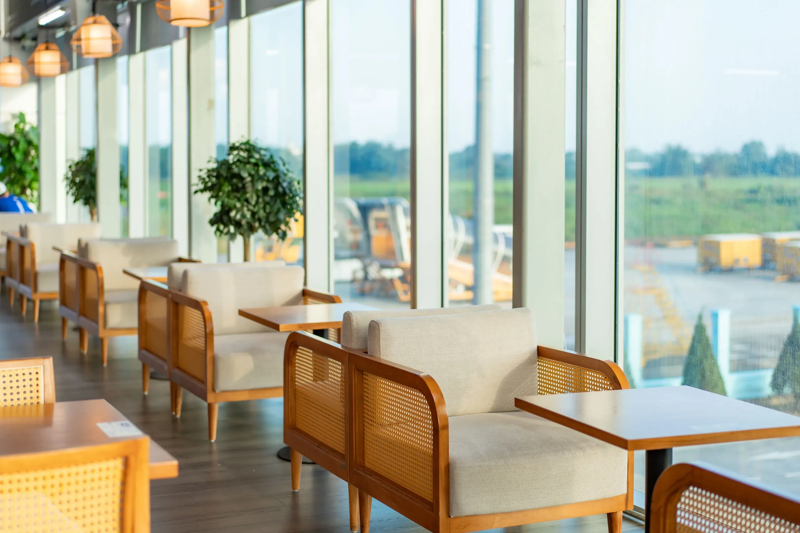 Premium Lounge Service at Vinh Airport (VII)