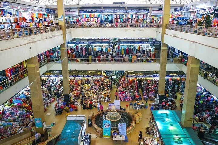 Hanoi Half day city highlights with Dong Xuan Market