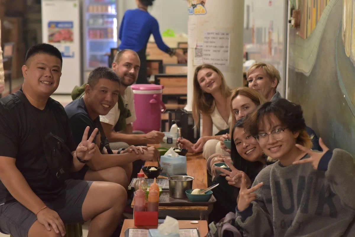 Hanoi: Culinary Highlight - Egg coffee class with street food walking tour