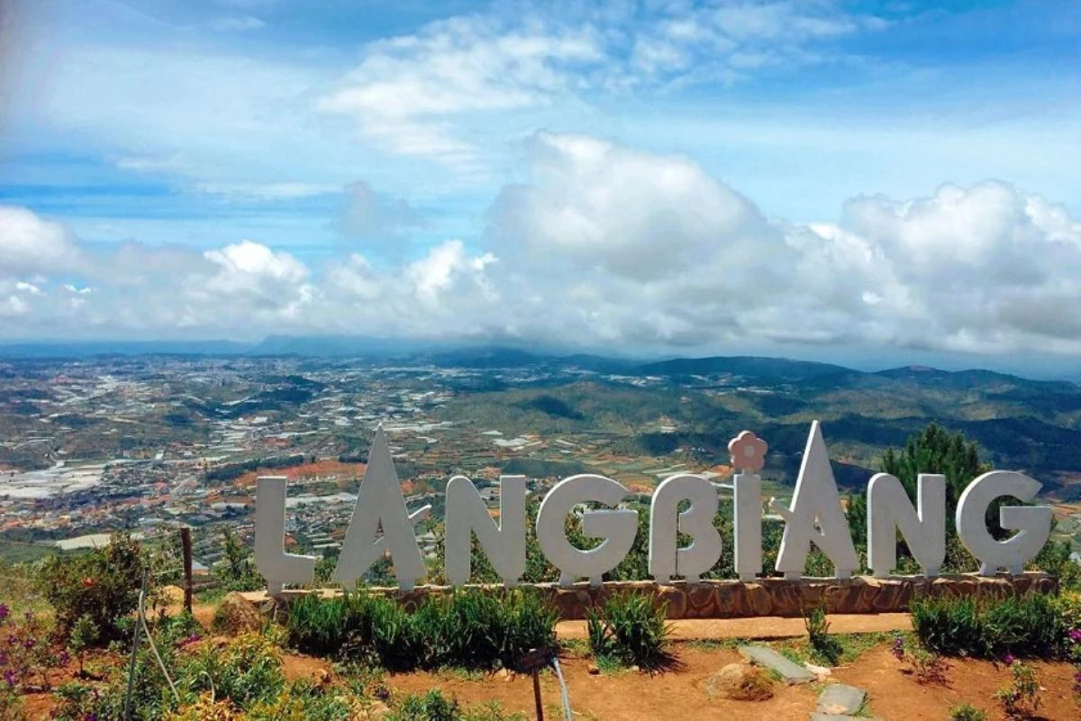 Lang Biang Mountain offers sweeping views over Da Lat