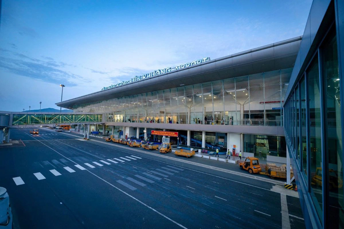 Lien Khuong Airport is the main gateway for flights into the Da Lat highlands