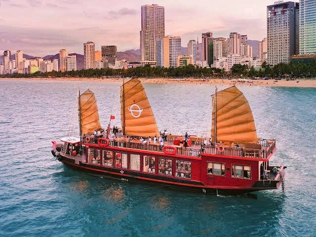 Nha Trang 5-star Emperor Sunset Cruise Experience: Sunset Party, Gourmet-style Dinner | Vietnam