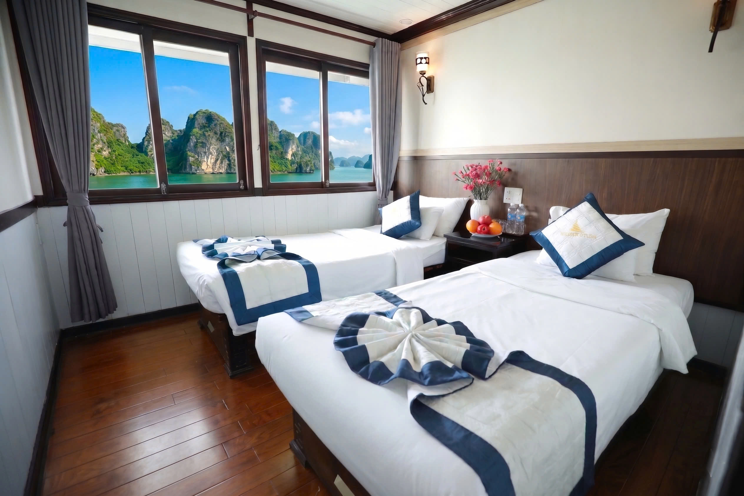 2D1N Tour | Relaxing at Ha Long Bay on Sunlight Legend Cruise 14 cabin