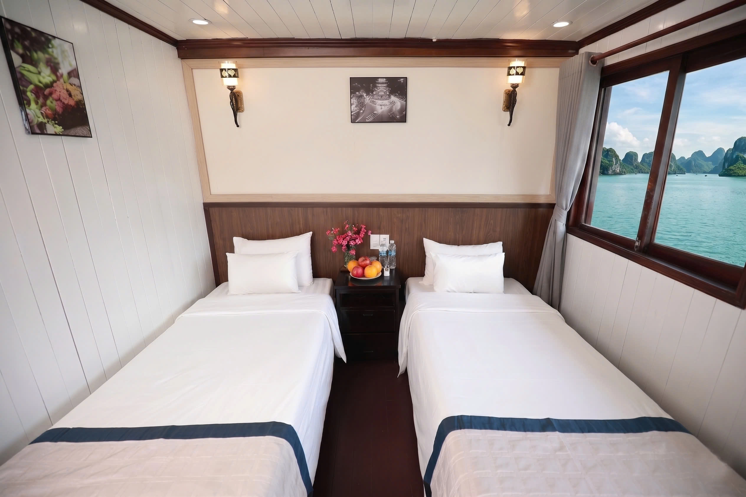 2D1N Tour | Relaxing at Ha Long Bay on Sunlight Legend Cruise 14 cabin
