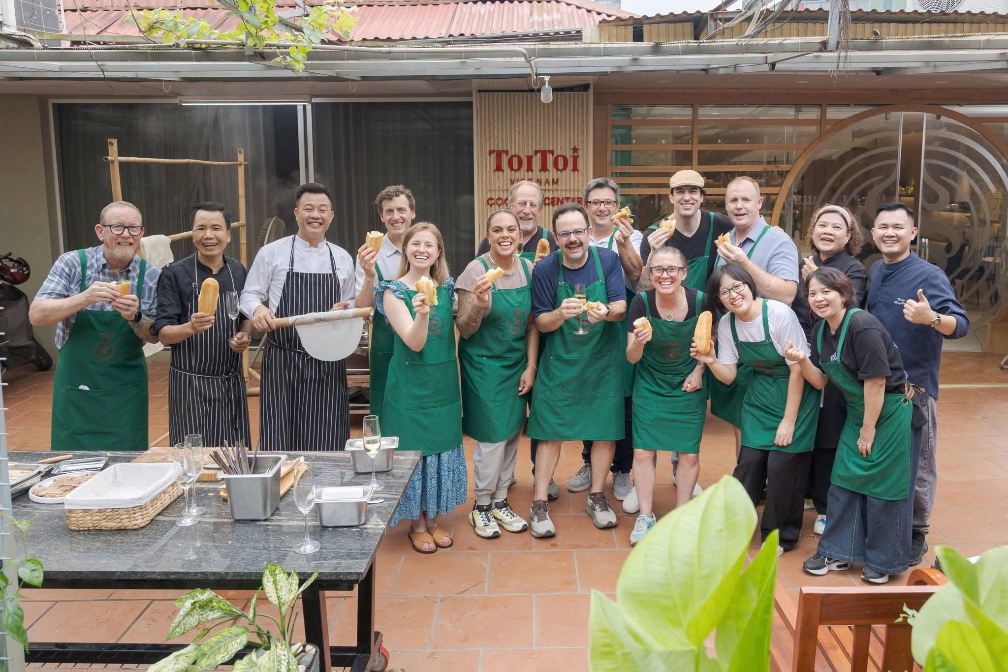Hanoi Private Cooking Class & Local Market Experience