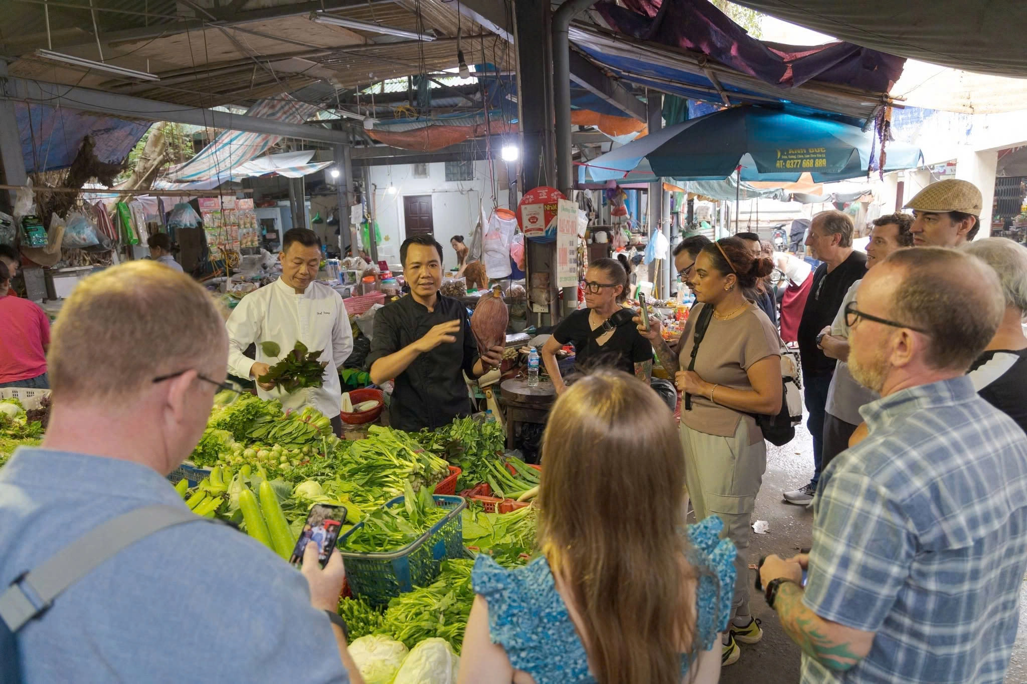 Hanoi Private Cooking Class & Local Market Experience