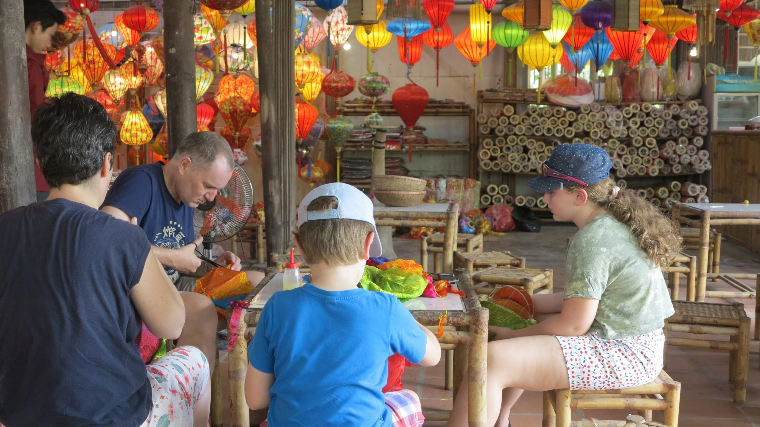 Hoi An Lantern Making & Tra Que Farming Experience