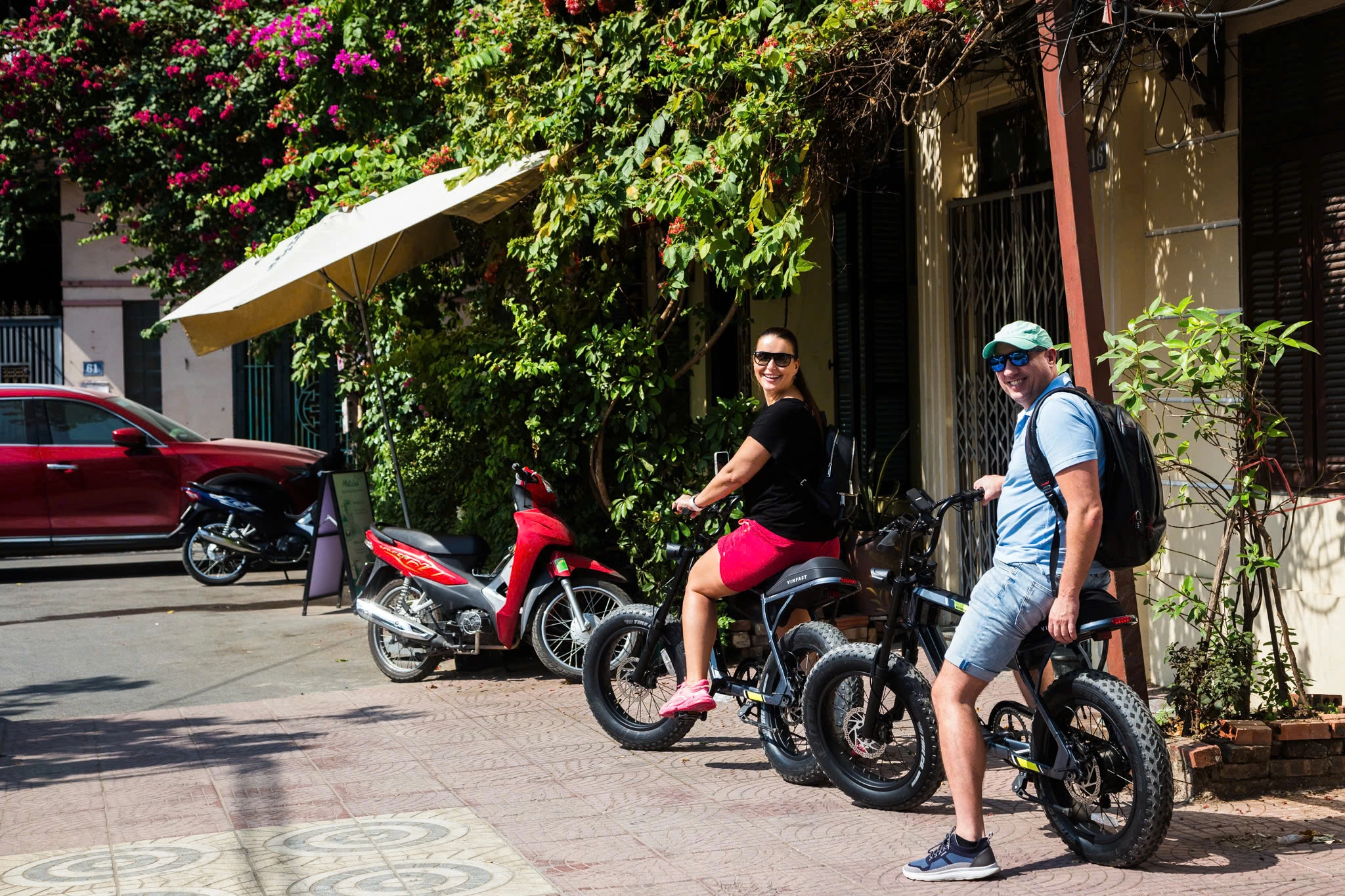 Hanoi Beyond the Landmarks by E-Bike