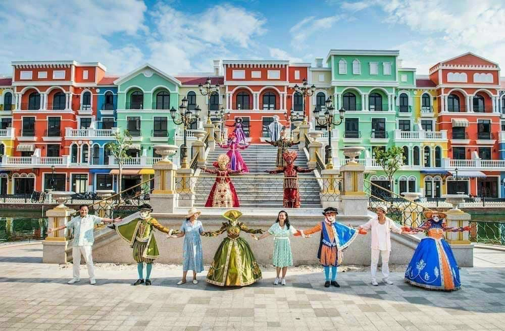 Mega Grand World Hanoi Admission Experience