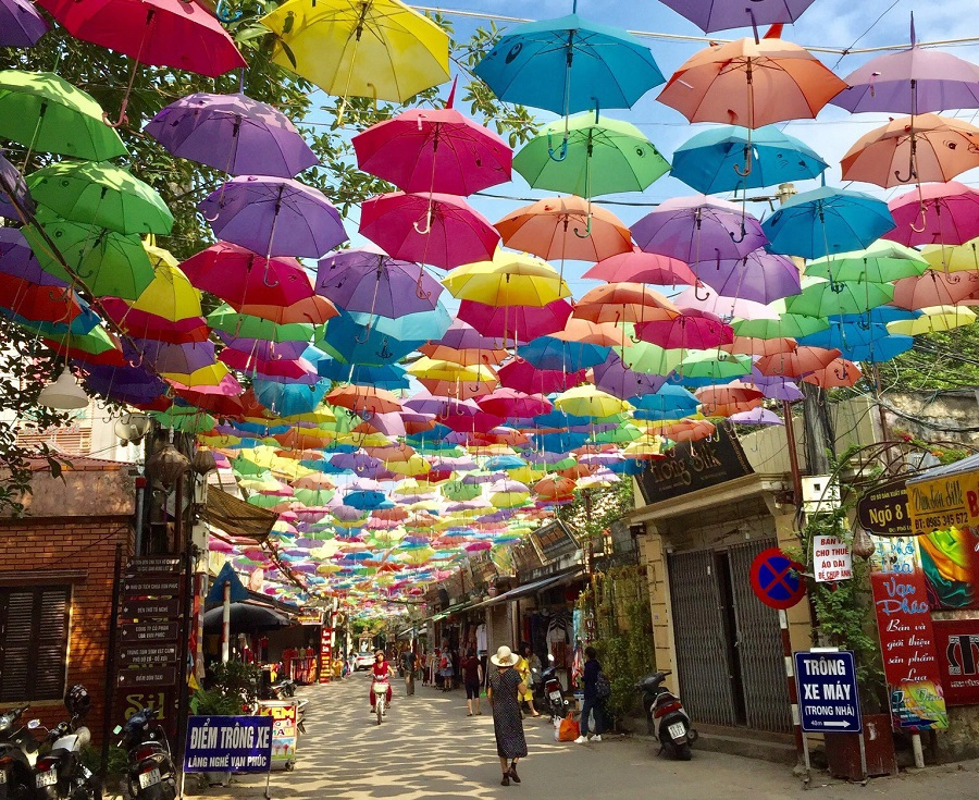 Day Tour | Half Day Explore Vạn Phúc Silk Village On Vintage Cub Motobike