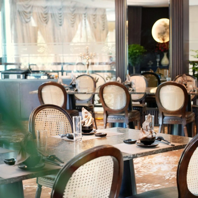 Dining Experience at Full Moon Restaurant – Ba Dinh | Hanoi