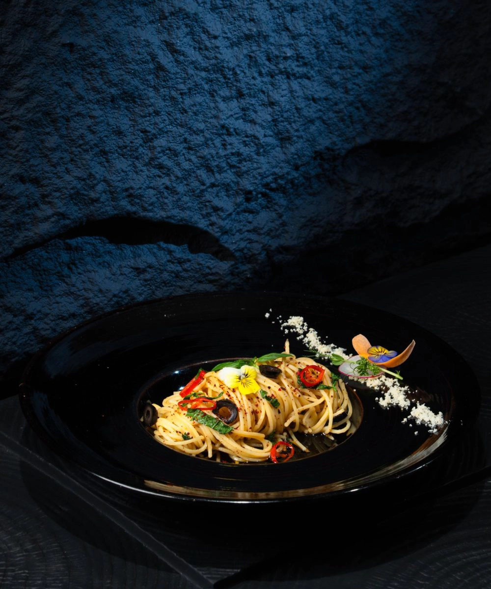 Dining Experience at Full Moon Restaurant – Ba Dinh | Hanoi