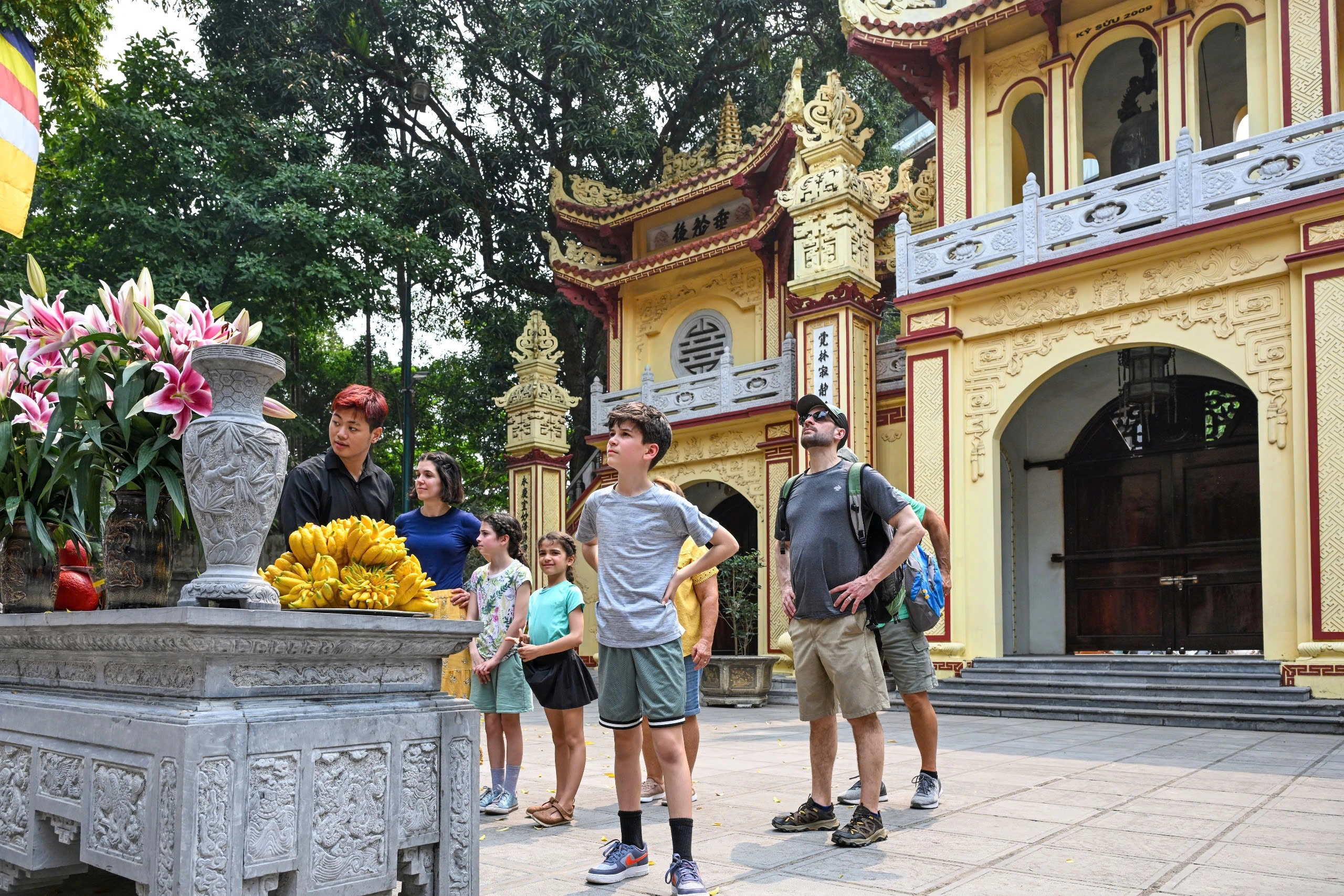 Hanoi from the Inside Out by E-Bike