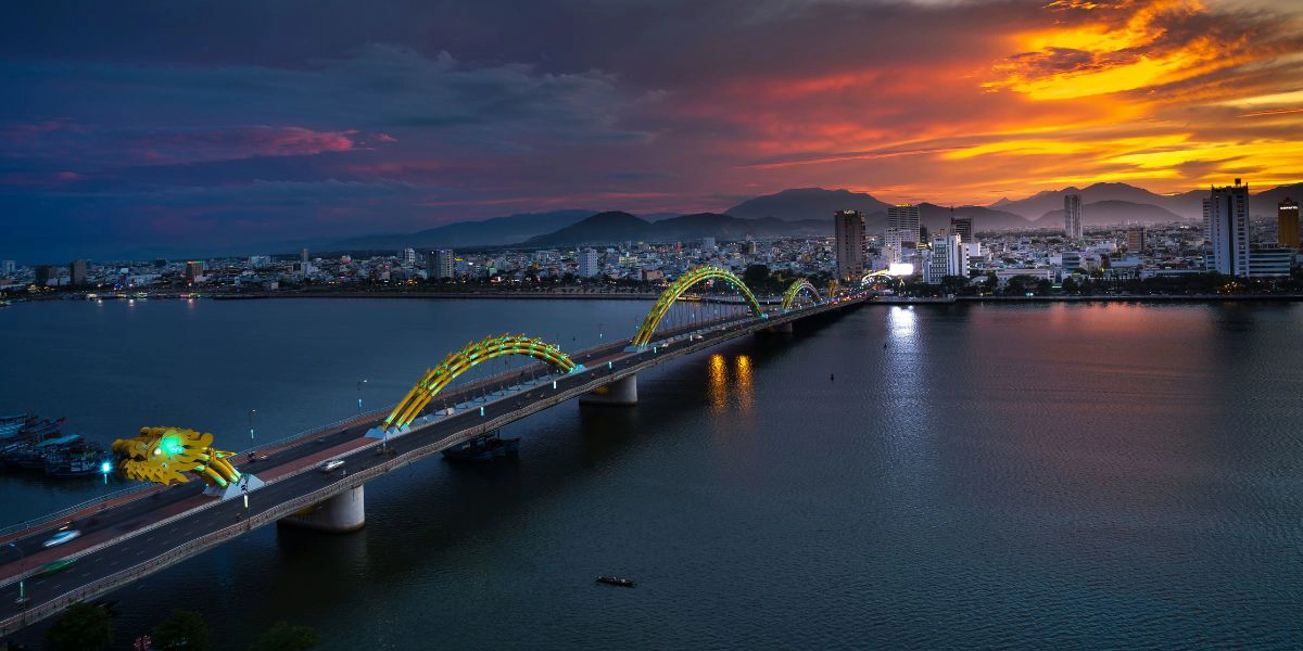 Da Nang Dragon Bridge by the coast