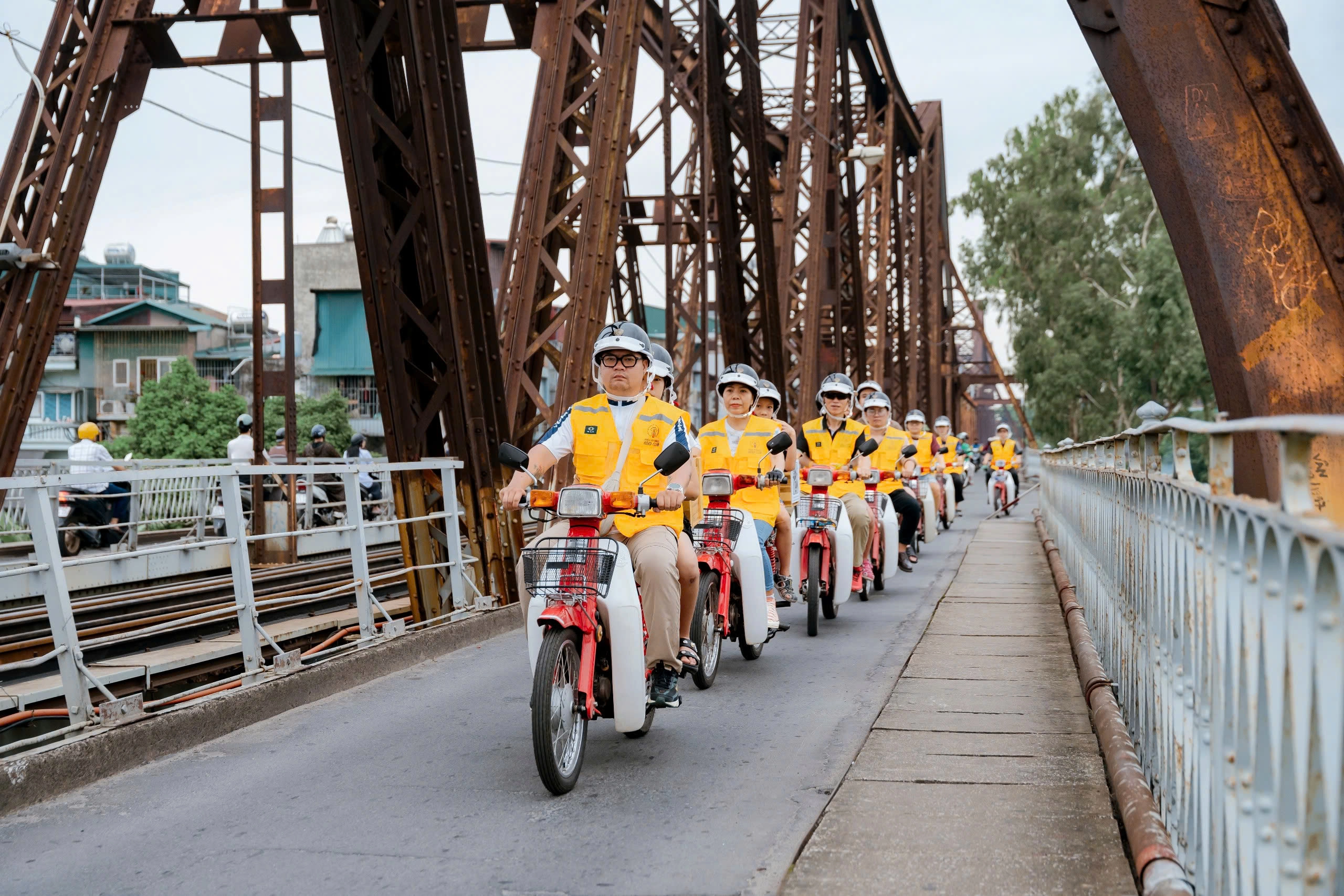 Day Tour | Morning Flavors on a Vintage Cub Motorbike in Hanoi