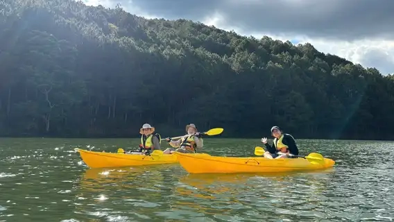 Half Day Tour | Tuyen Lam Lake Sunrise/Sunset Kayaking in Da Lat