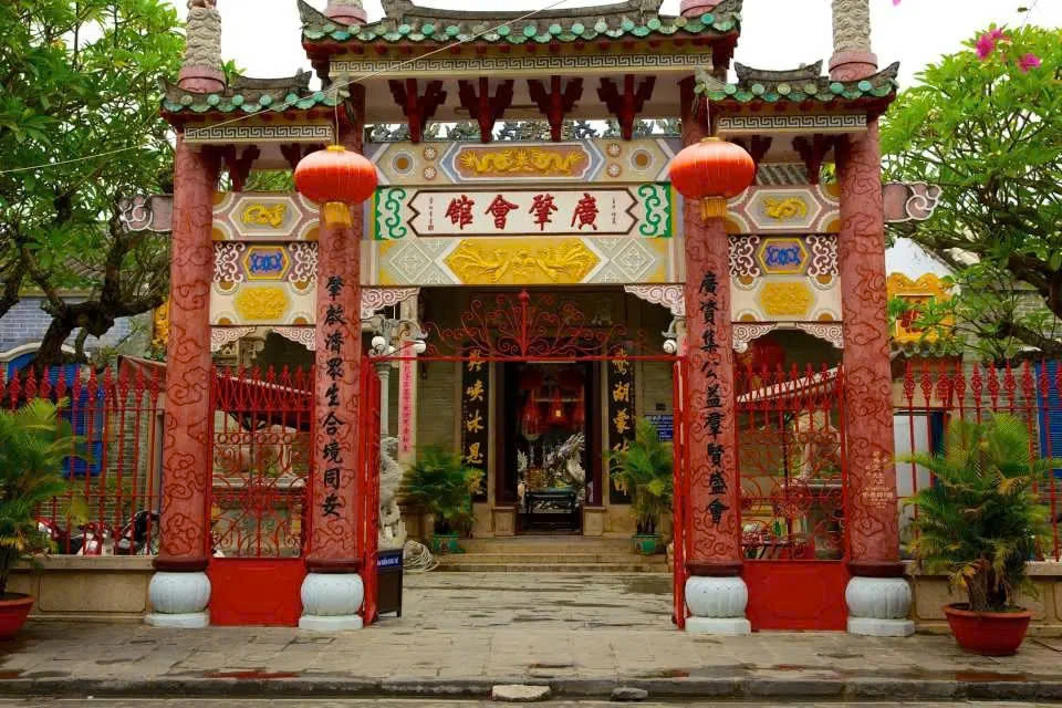 Day Tour | Private Photoshoot & Guided Walking Experience in Hoi An