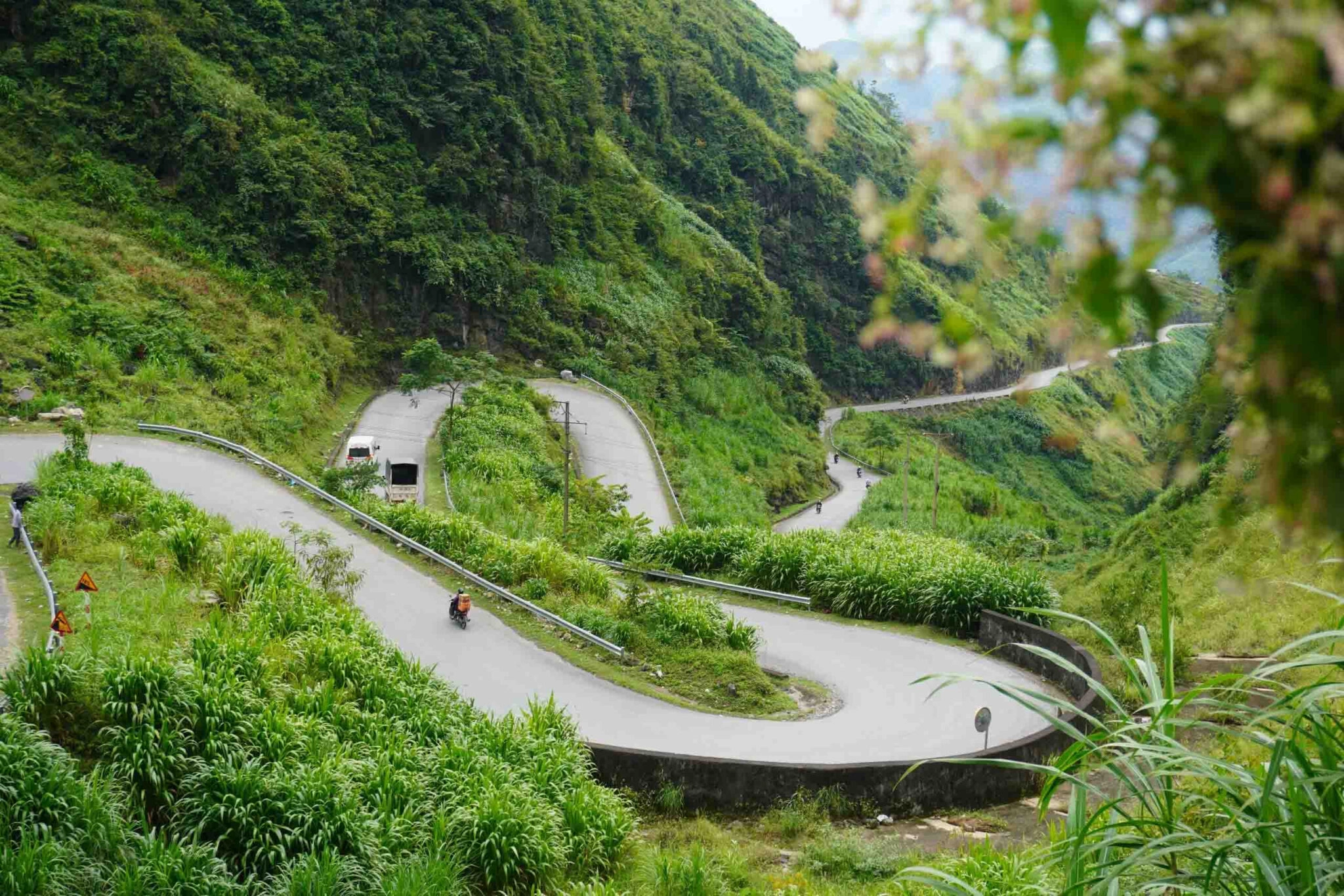 2D3N Tour | Ha Giang Loop to Dong Van, Meo Vac & Nho Que River Depart from Hanoi