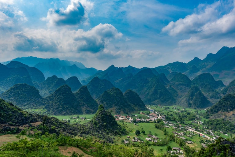 2D3N Tour | Ha Giang Loop to Dong Van, Meo Vac & Nho Que River Depart from Hanoi