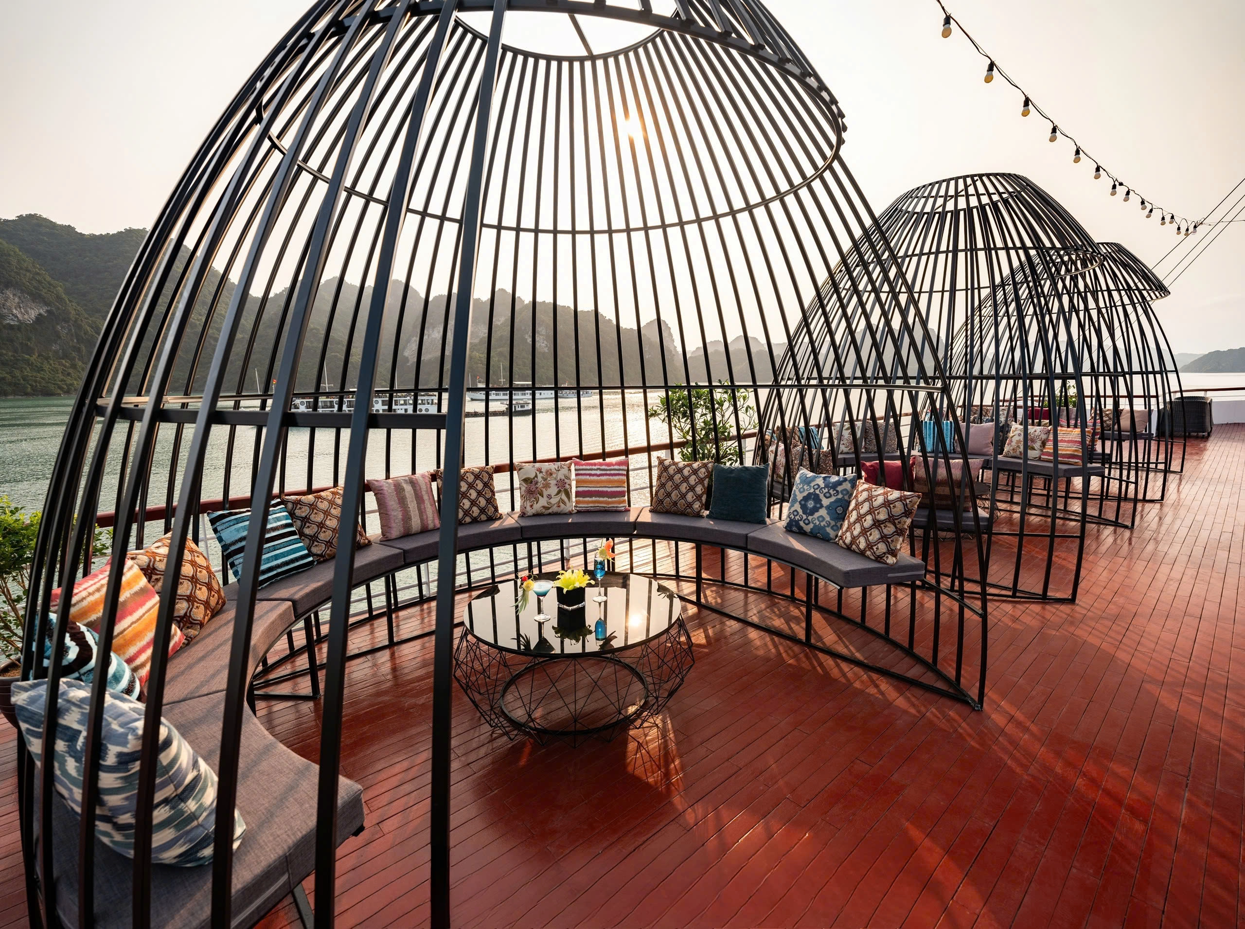 2D1N Tour | Explore Ha Long Bay with 5* Aqua Of The Seas Cruise