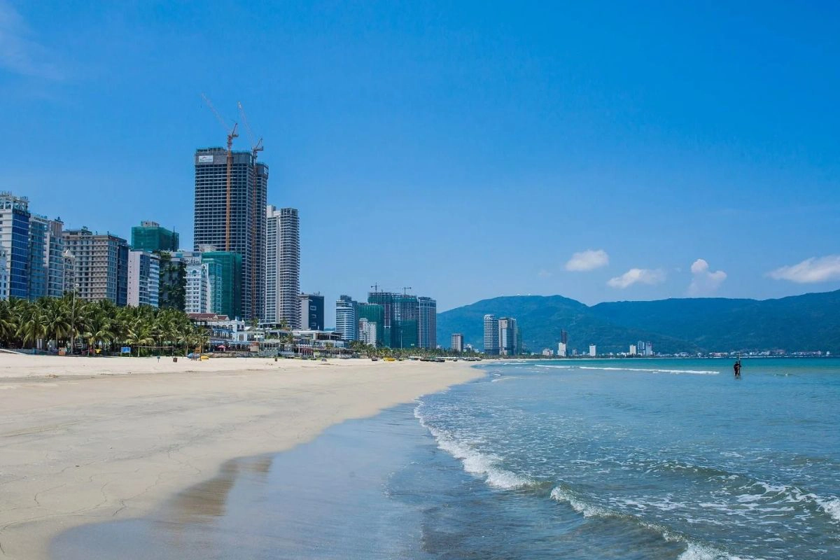 Da Nang May weather is suitable for beaches
