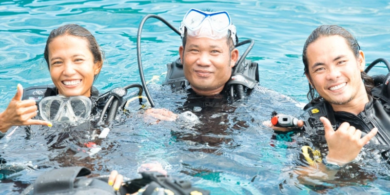 Day Tour | Sunset Chilling Tour in Nha Trang by Marmoris Yatch