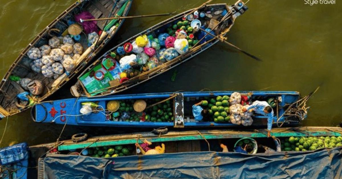 Cai rang floating market can tho river culture