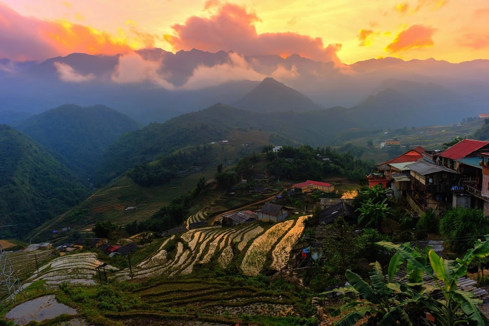 Day Tour | Cat Cat Village Half-Day Trek with Local Guide in Sapa