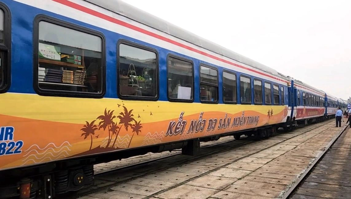 Day Tour | Explore Hue by Scenic Train via Hai Van Pass | Departure from Da Nang & Hoi An