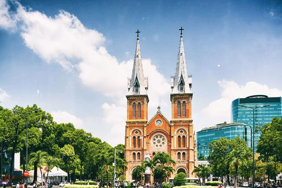 Ho Chi Minh City brings history and modern energy