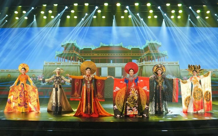 The Heritage Show Ticket in Da Nang