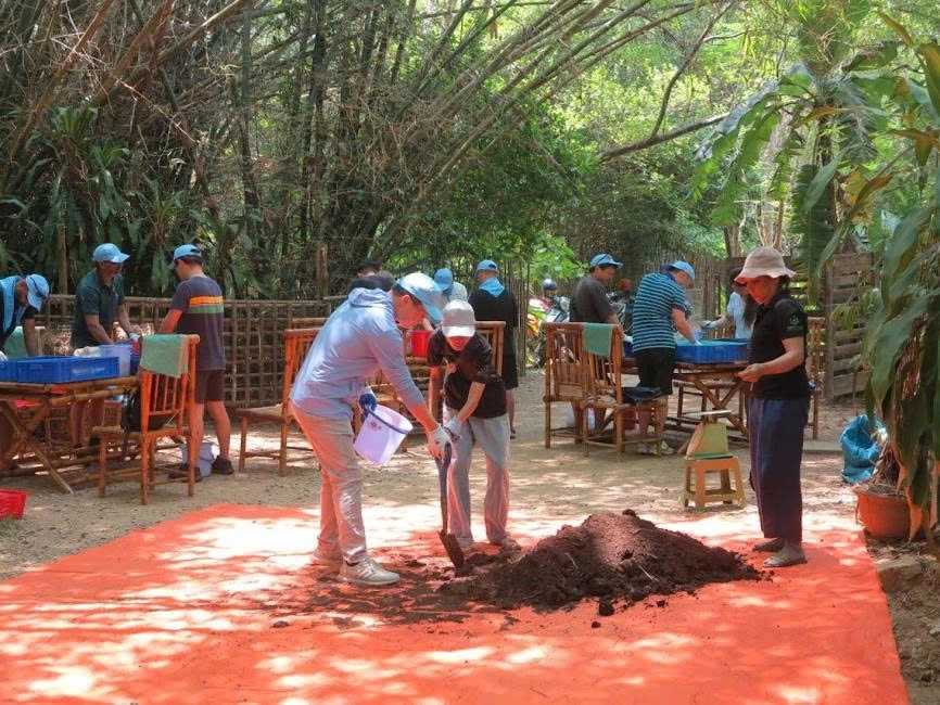Farm Composting Workshop in Hoi An