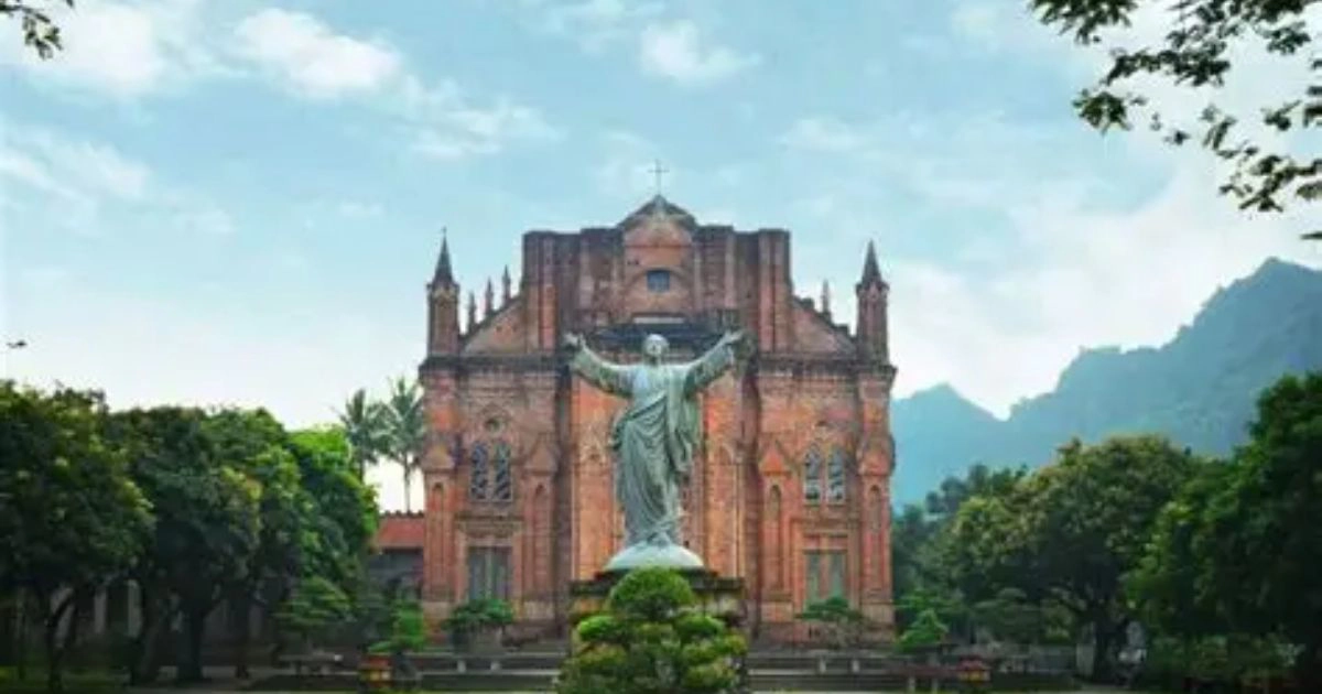 Chau Son Abbey Gothic Architecture Ninh Binh