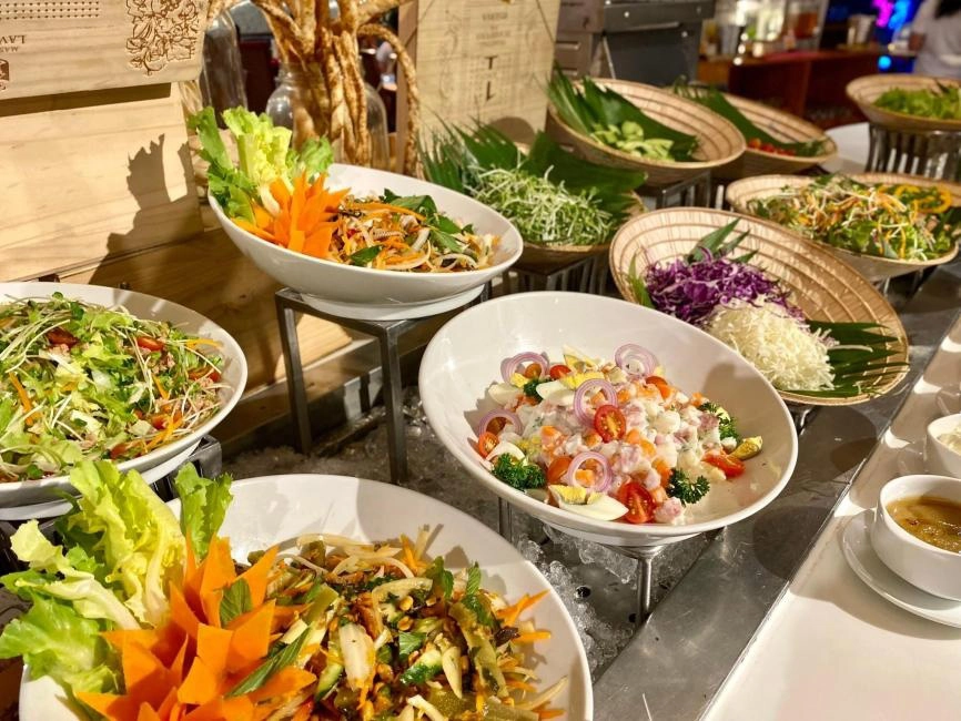 Buffet Experience at Novotel | Nha Trang