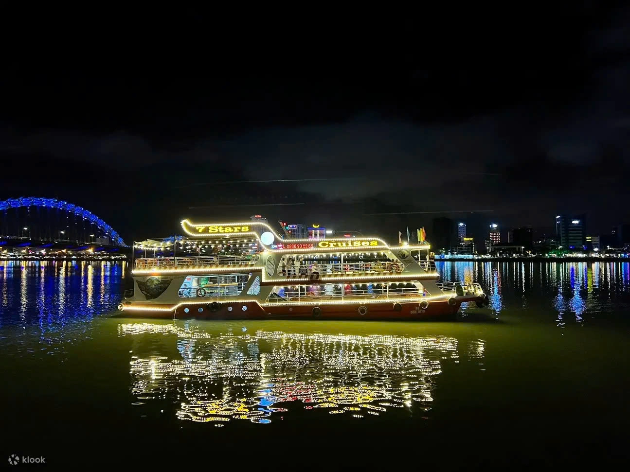 Han River Night Cruises By 7 STARS Cruise | Da Nang, Vietnam