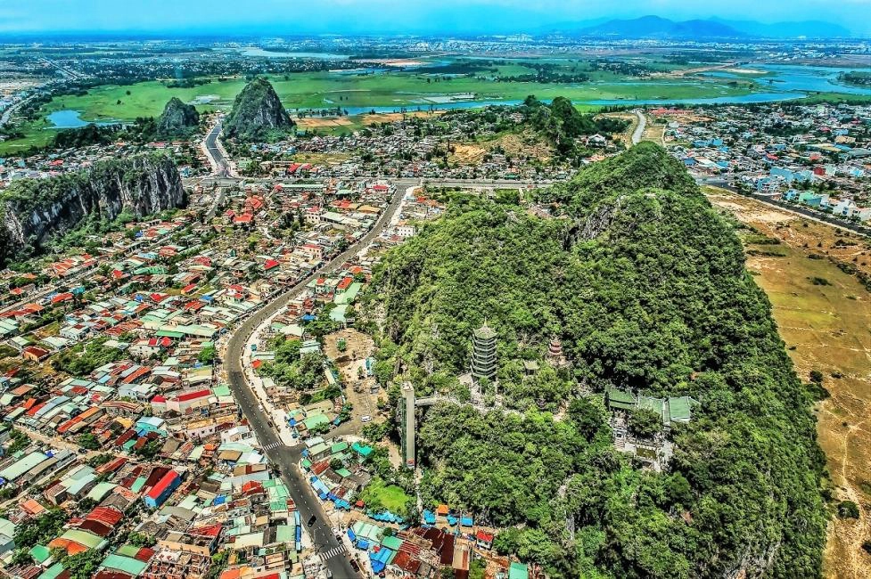 Day Tour | Marble Mountains, Am Phu Cave & Linh Ung Pagoda Private Tour (with English & Korea Tour Guide) from Da Nang