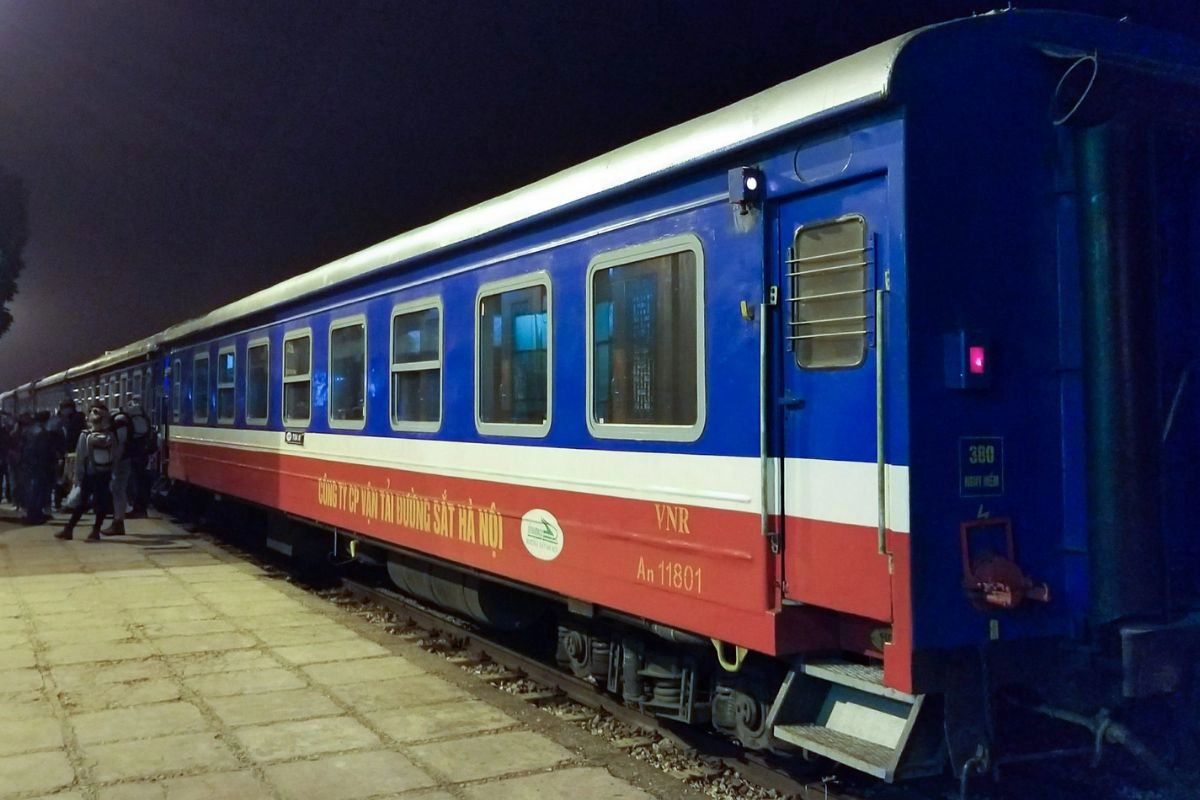 The overnight train from Hanoi to Lao Cai is one of the best ways to travel Vietnam by train