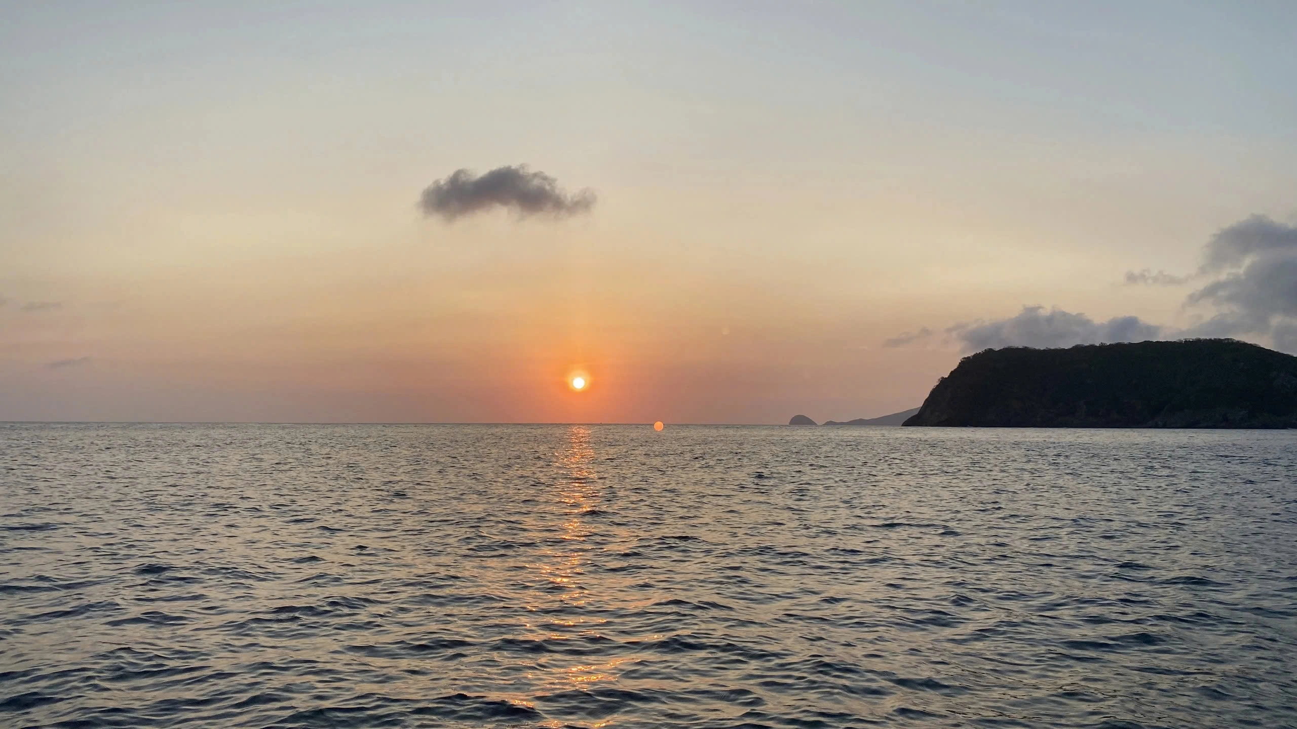 Half-day tour | Snorkeling – Sunset viewing at the sea in Con Dao