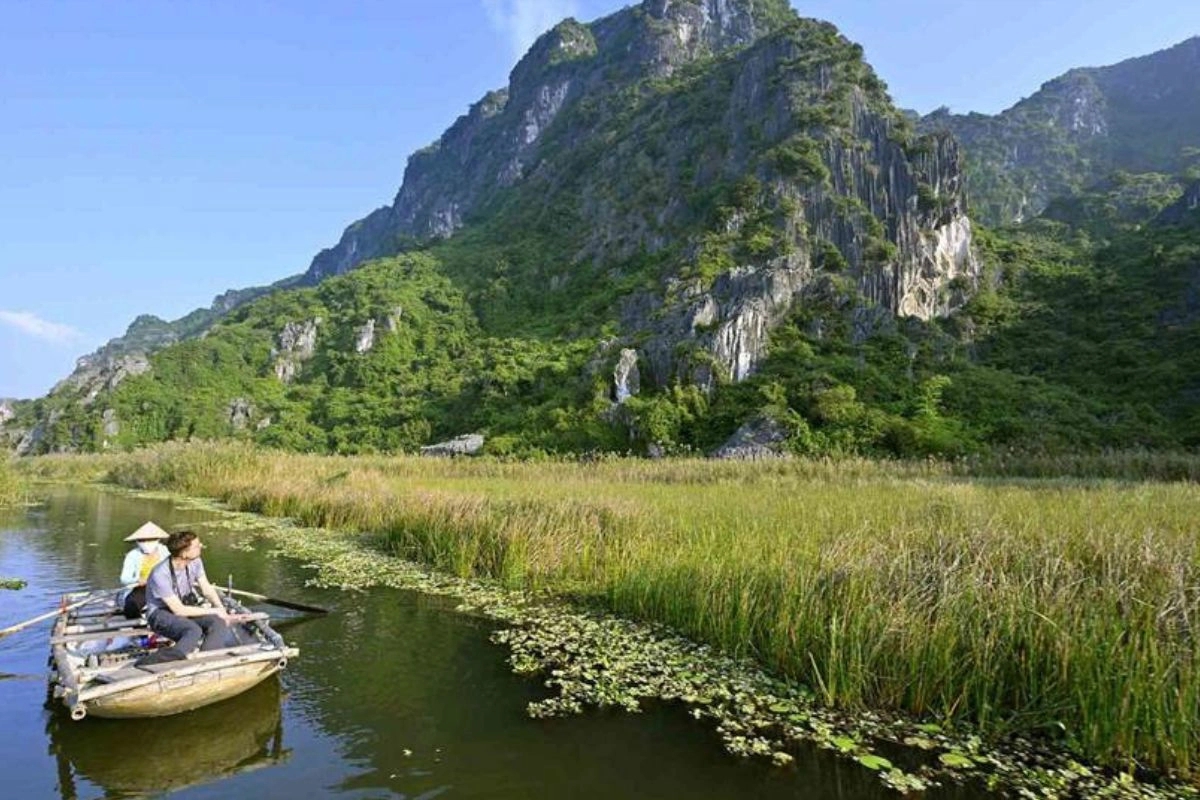 Essential Tips Before Booking a Tour in Ninh Binh