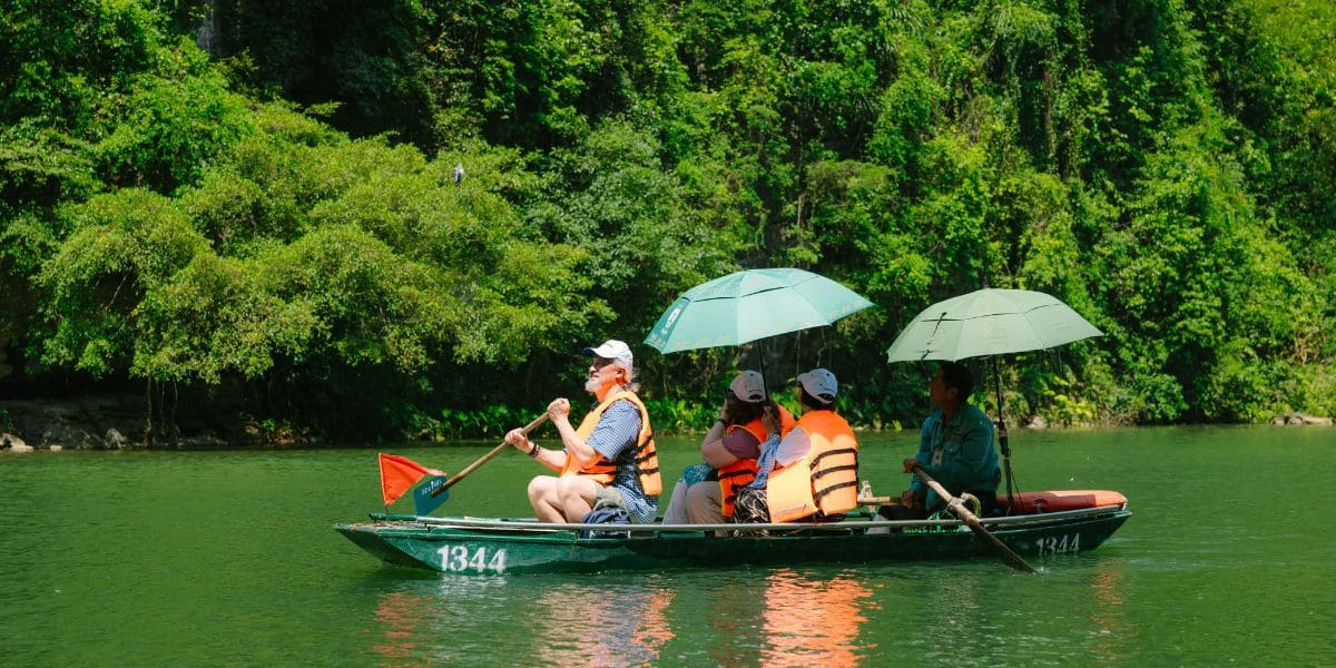 Detailed Guide To A Ninh Binh Tour 2 Days 1 Night