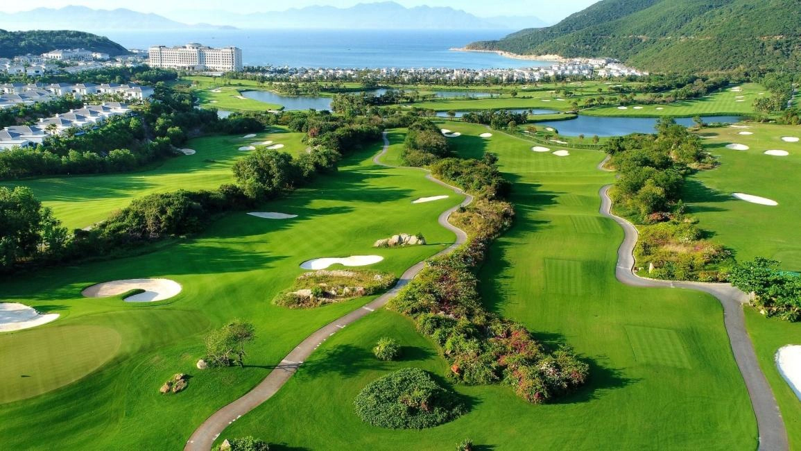 Golf Experience at Vinpearl Golf | Nha Trang