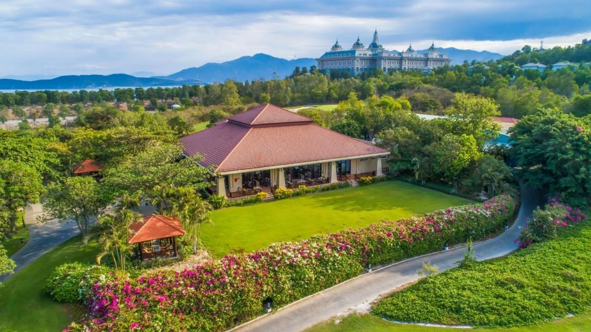 Golf Experience at Vinpearl Golf | Nha Trang