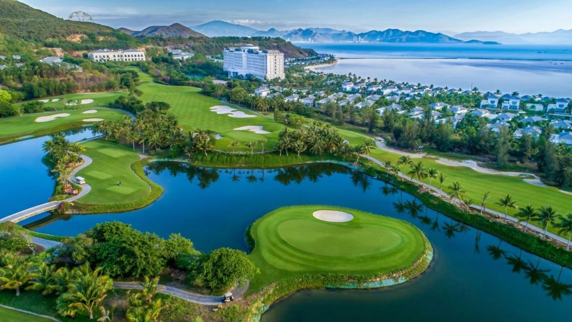 Golf Experience at Vinpearl Golf | Nha Trang