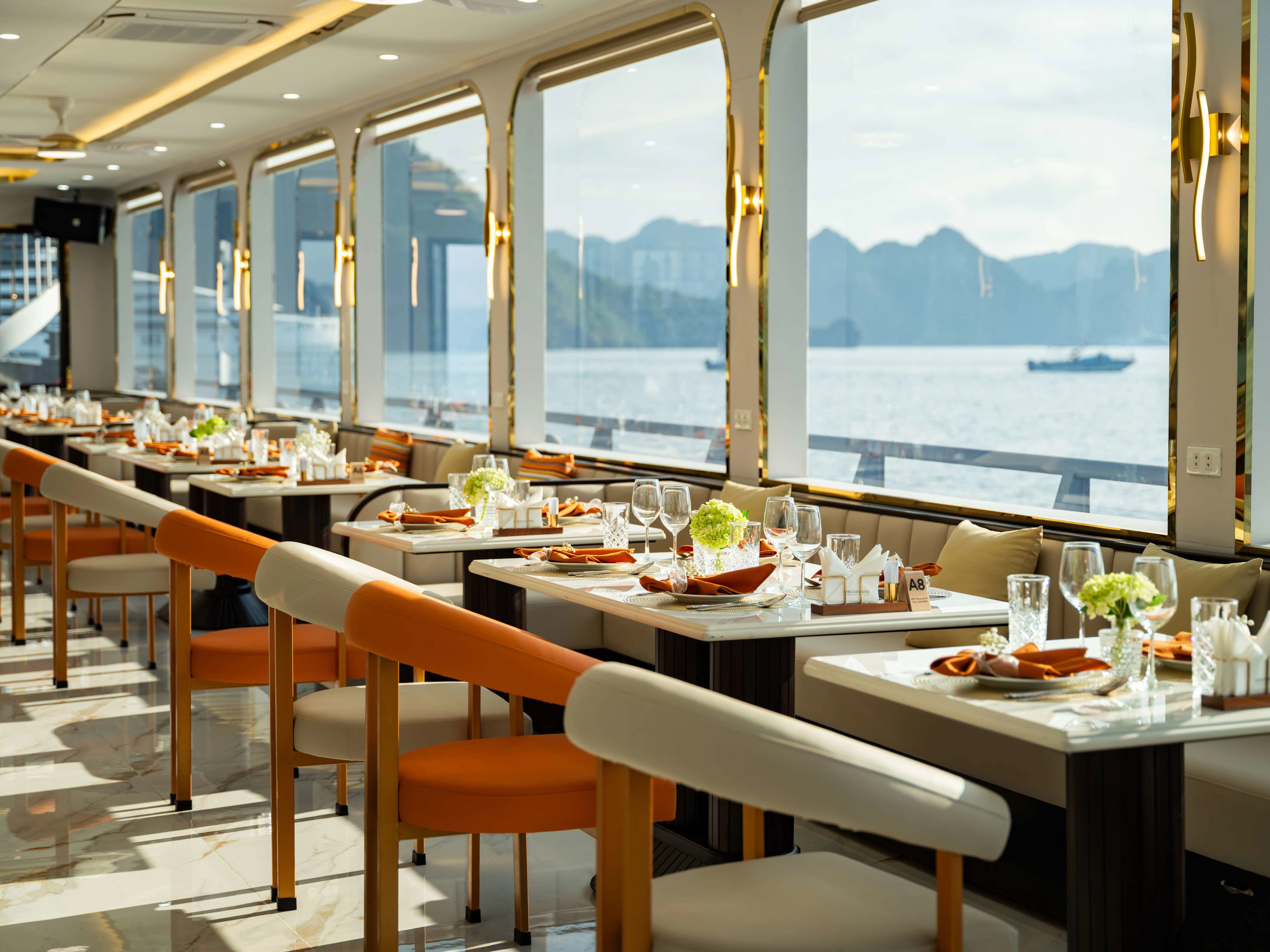 Day Tour | Explore Halong Bay in Hercules Grand Cruise