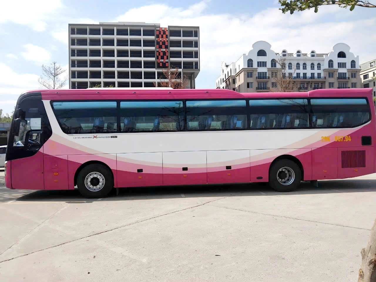 Ha Long City Tour Private Car Charter